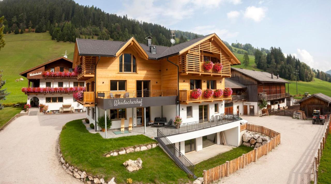 Waidacherhof Apartments Braies  Kültér fotó